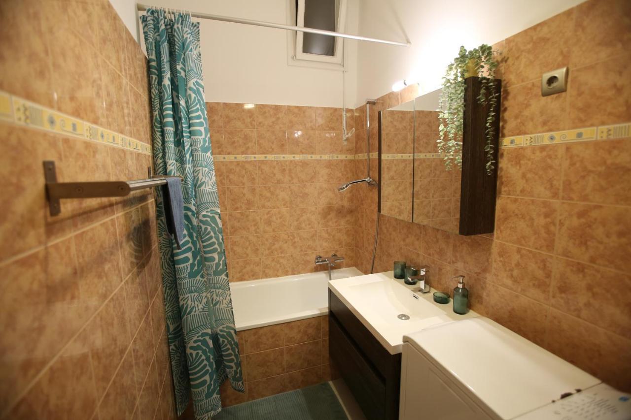 Castle Courtyard Hideaway Apartment Budapest Luaran gambar